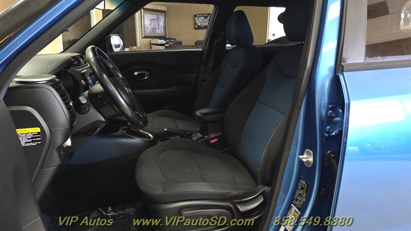 2015 Kia Soul + - Photo 15 - San Diego, CA 92126