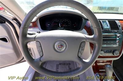 2007 Cadillac DTS   - Photo 16 - San Diego, CA 92104