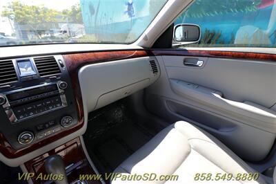 2007 Cadillac DTS   - Photo 21 - San Diego, CA 92104