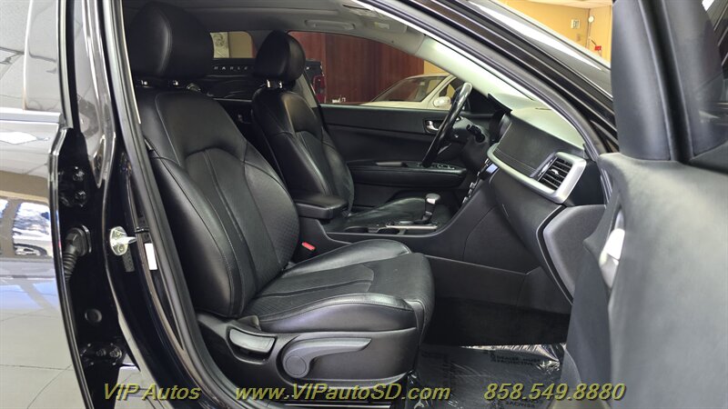 2020 Kia Optima Special Edition - Photo 15 - San Diego, CA 92126