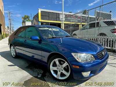 2002 Lexus IS Sedan
