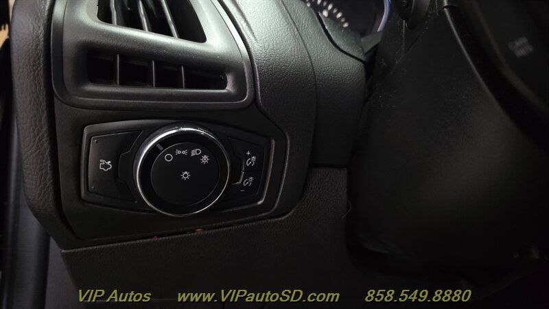 2019 Chrysler Pacifica Touring L - Photo 17 - San Diego, CA 92126