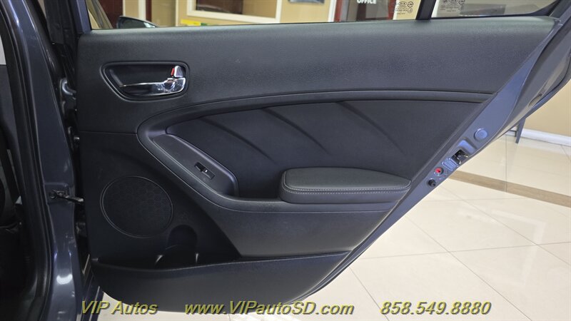 2016 Kia Forte LX - Photo 14 - San Diego, CA 92126