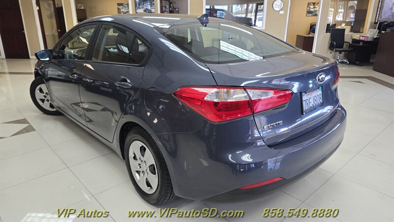 2016 Kia Forte LX - Photo 3 - San Diego, CA 92126