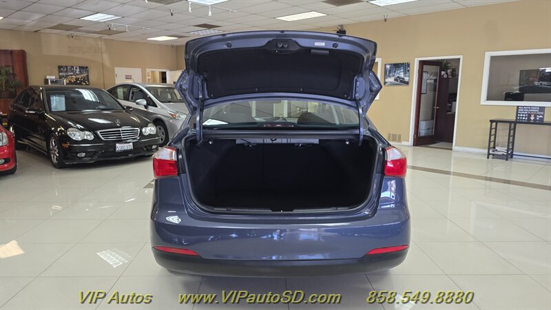 2016 Kia Forte LX - Photo 10 - San Diego, CA 92126