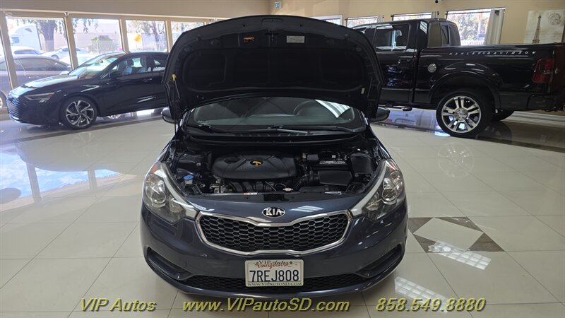 2016 Kia Forte LX - Photo 8 - San Diego, CA 92126