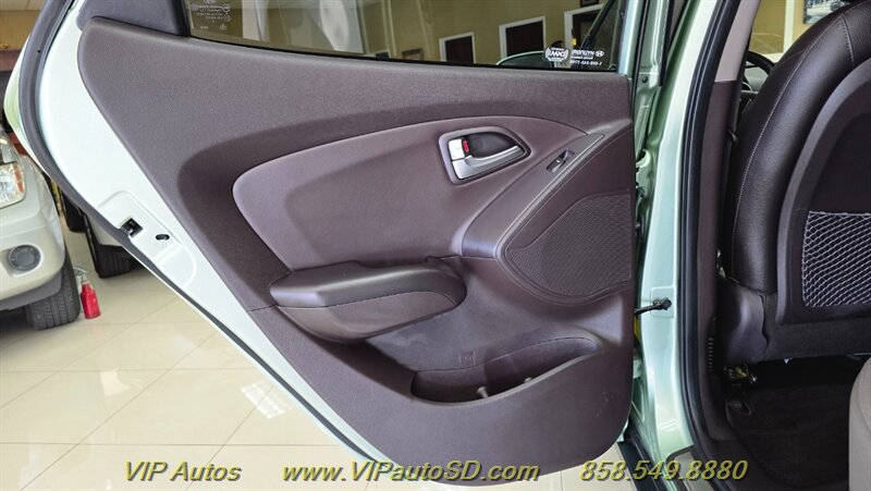2011 Hyundai TUCSON GLS - Photo 16 - San Diego, CA 92126