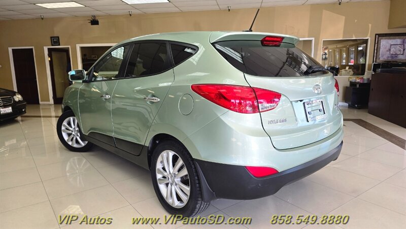2011 Hyundai TUCSON GLS - Photo 11 - San Diego, CA 92126