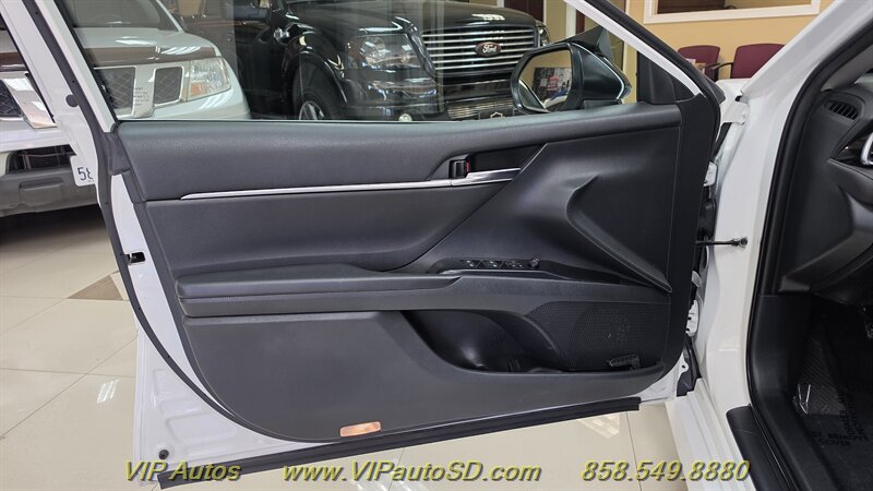 2019 Toyota Camry LE - Photo 11 - San Diego, CA 92126