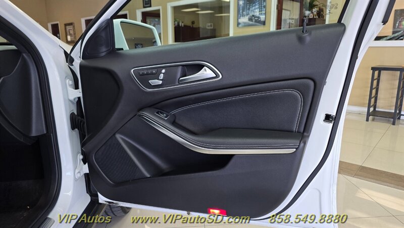 2020 Mercedes-Benz GLA GLA 250 4MATIC - Photo 14 - San Diego, CA 92126
