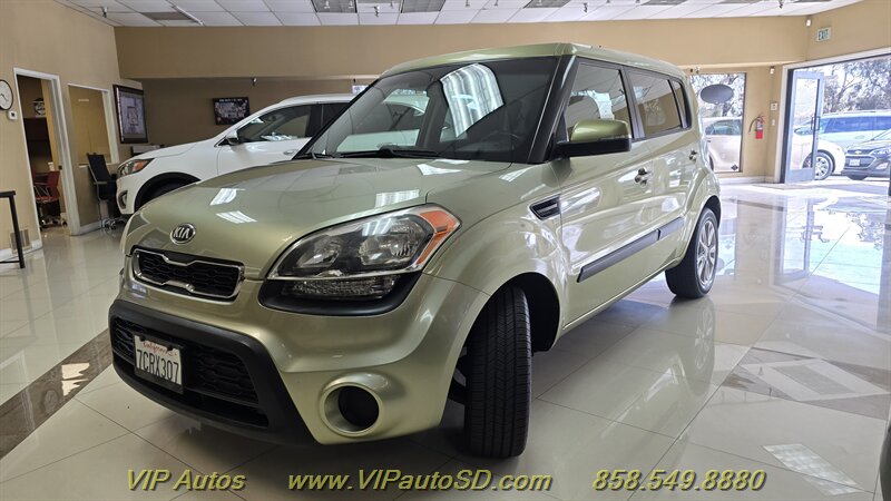 2013 Kia Soul + - Photo 2 - San Diego, CA 92126