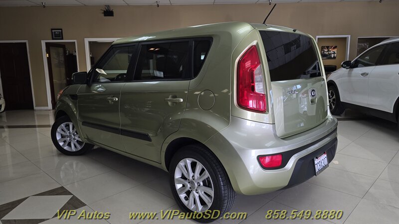 2013 Kia Soul + - Photo 3 - San Diego, CA 92126