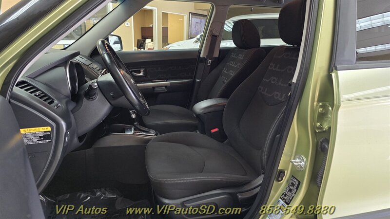 2013 Kia Soul + - Photo 15 - San Diego, CA 92126