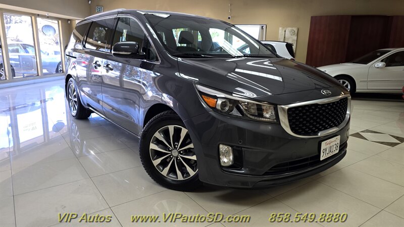 2017 Kia Sedona EX  