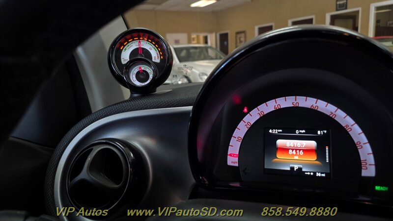 2018 Smart fortwo electric drive passion - Photo 15 - San Diego, CA 92126