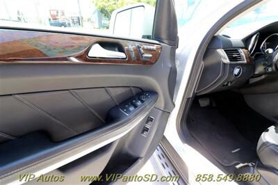 2014 Mercedes-Benz GL 450 4MATIC  Premium - Photo 12 - San Diego, CA 92104