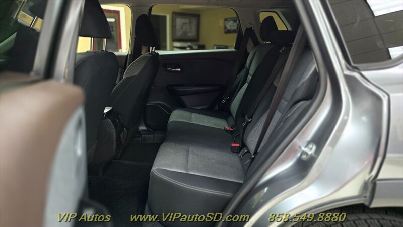 2023 Nissan Rogue SV - Photo 17 - San Diego, CA 92126