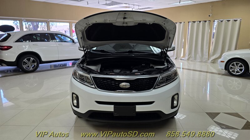 2014 Kia Sorento LX - Photo 10 - San Diego, CA 92126