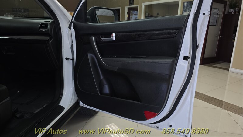 2014 Kia Sorento LX - Photo 12 - San Diego, CA 92126