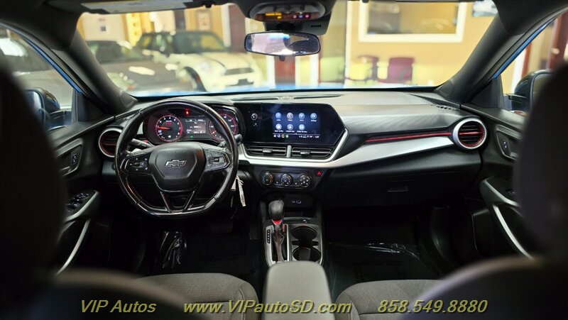 2024 Chevrolet Trax RS - Photo 17 - San Diego, CA 92126