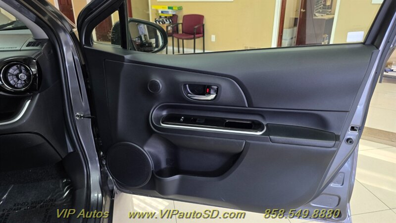 2016 Toyota Prius c Two - Photo 12 - San Diego, CA 92126