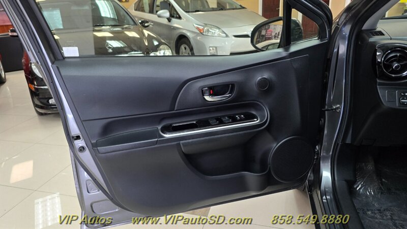 2016 Toyota Prius c Two - Photo 11 - San Diego, CA 92126
