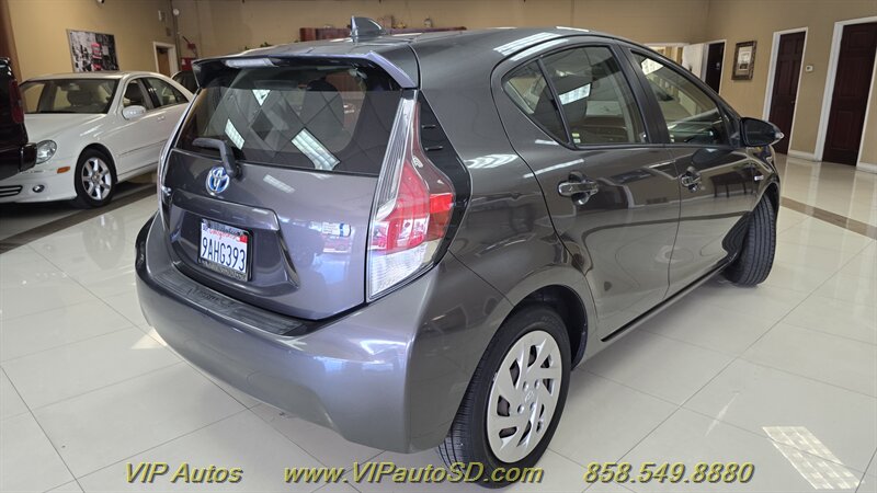 2016 Toyota Prius c Two - Photo 4 - San Diego, CA 92126