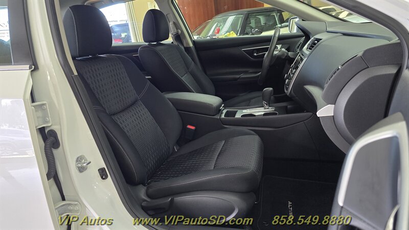 2017 Nissan Altima 2.5 SV - Photo 18 - San Diego, CA 92126