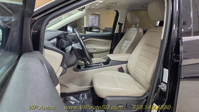 2019 Ford Escape SEL - Photo 15 - San Diego, CA 92126