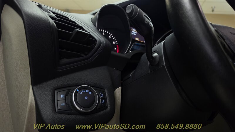2019 Ford Escape SEL - Photo 23 - San Diego, CA 92126