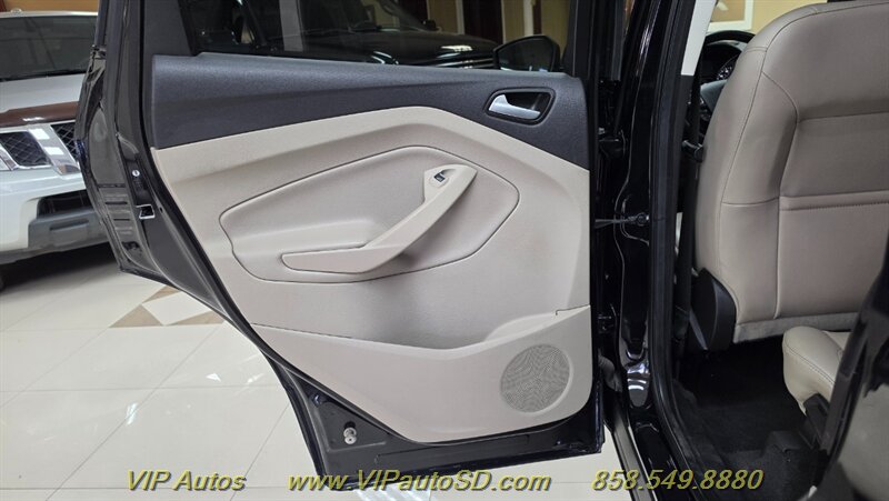 2019 Ford Escape SEL - Photo 13 - San Diego, CA 92126