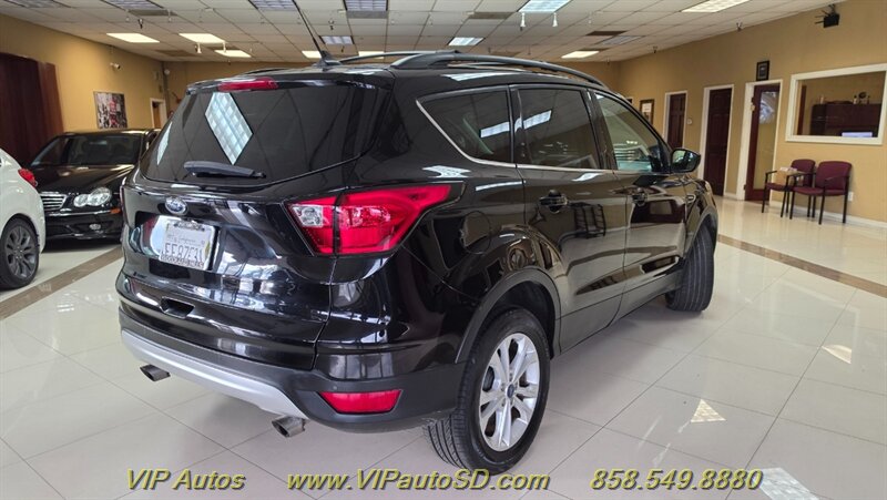 2019 Ford Escape SEL - Photo 4 - San Diego, CA 92126