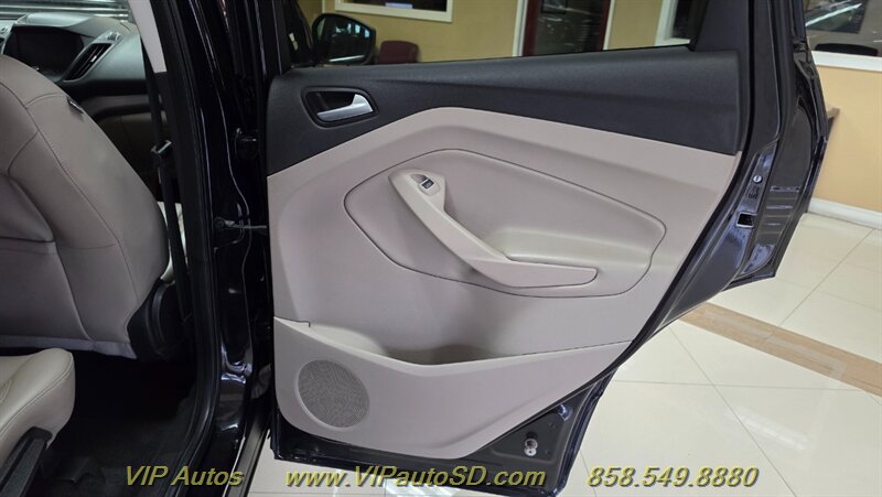 2019 Ford Escape SEL - Photo 14 - San Diego, CA 92126