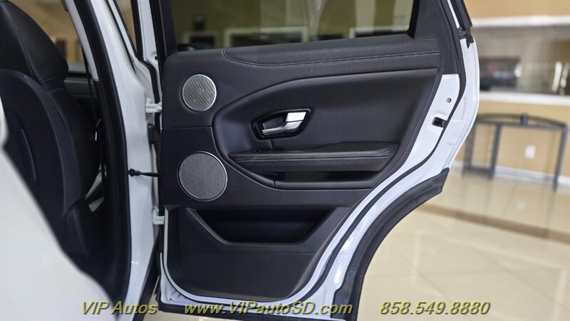 2018 Land Rover Range Rover Evoque SE Premium - Photo 14 - San Diego, CA 92126