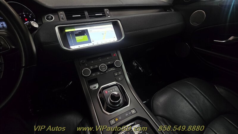 2018 Land Rover Range Rover Evoque SE Premium - Photo 17 - San Diego, CA 92126