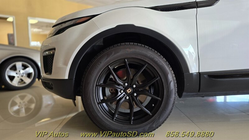 2018 Land Rover Range Rover Evoque SE Premium - Photo 25 - San Diego, CA 92126