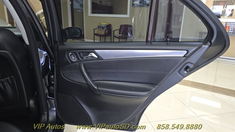 2006 Mercedes-Benz C 230 Sport - Photo 14 - San Diego, CA 92126