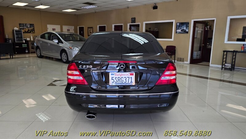 2006 Mercedes-Benz C 230 Sport - Photo 9 - San Diego, CA 92126
