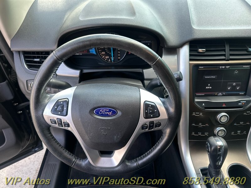 2011 Ford Edge SEL photo 3