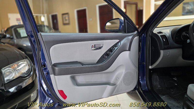 2010 Hyundai ELANTRA SE - Photo 11 - San Diego, CA 92126