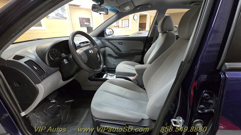 2010 Hyundai ELANTRA SE - Photo 13 - San Diego, CA 92126