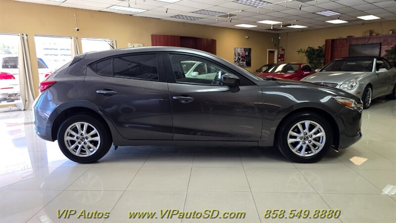 2018 Mazda Mazda3 Sport - Photo 5 - San Diego, CA 92126
