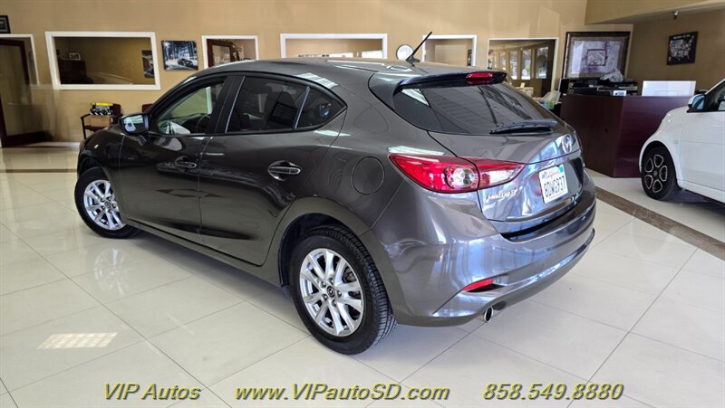 2018 Mazda Mazda3 Sport - Photo 3 - San Diego, CA 92126