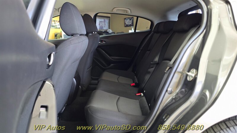 2018 Mazda Mazda3 Sport - Photo 18 - San Diego, CA 92126