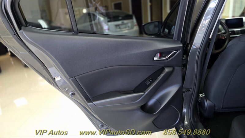 2018 Mazda Mazda3 Sport - Photo 13 - San Diego, CA 92126