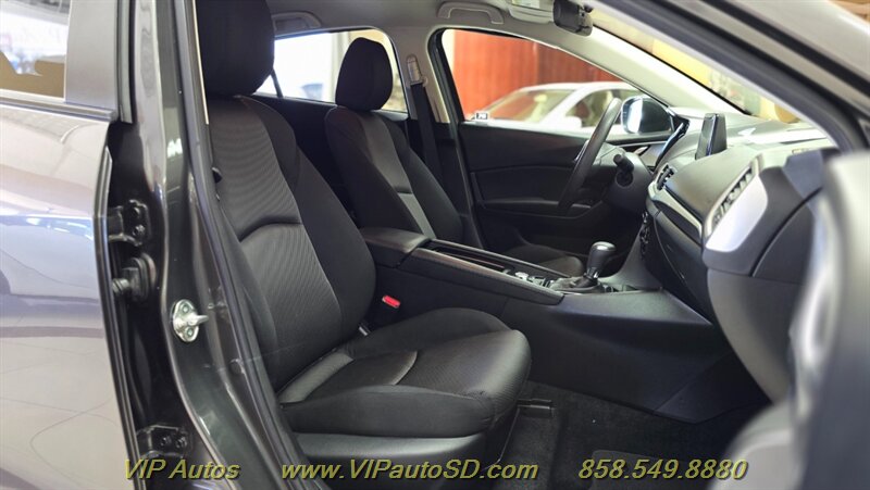 2018 Mazda Mazda3 Sport - Photo 17 - San Diego, CA 92126