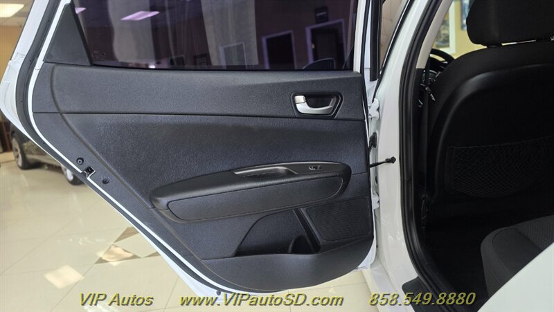 2020 Kia Optima S - Photo 13 - San Diego, CA 92126