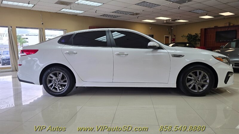 2020 Kia Optima S - Photo 5 - San Diego, CA 92126