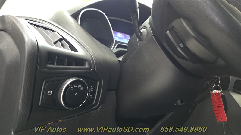 2014 Ford Focus SE - Photo 21 - San Diego, CA 92126