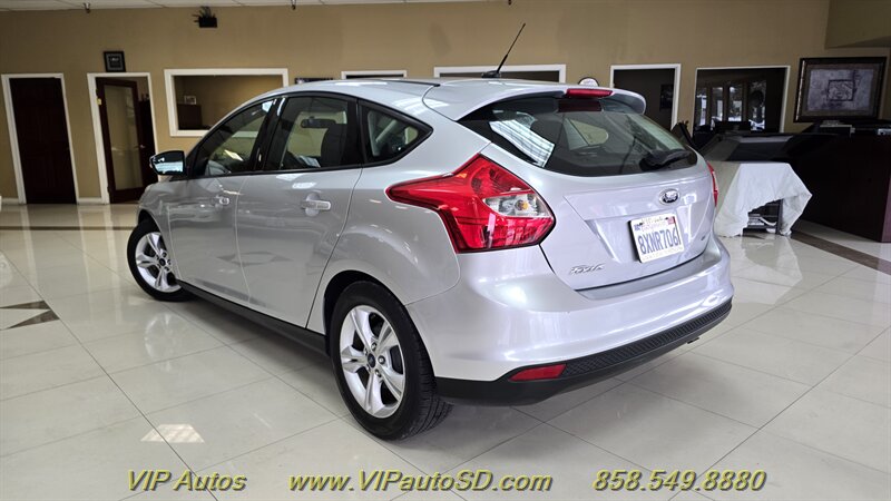 2014 Ford Focus SE - Photo 3 - San Diego, CA 92126